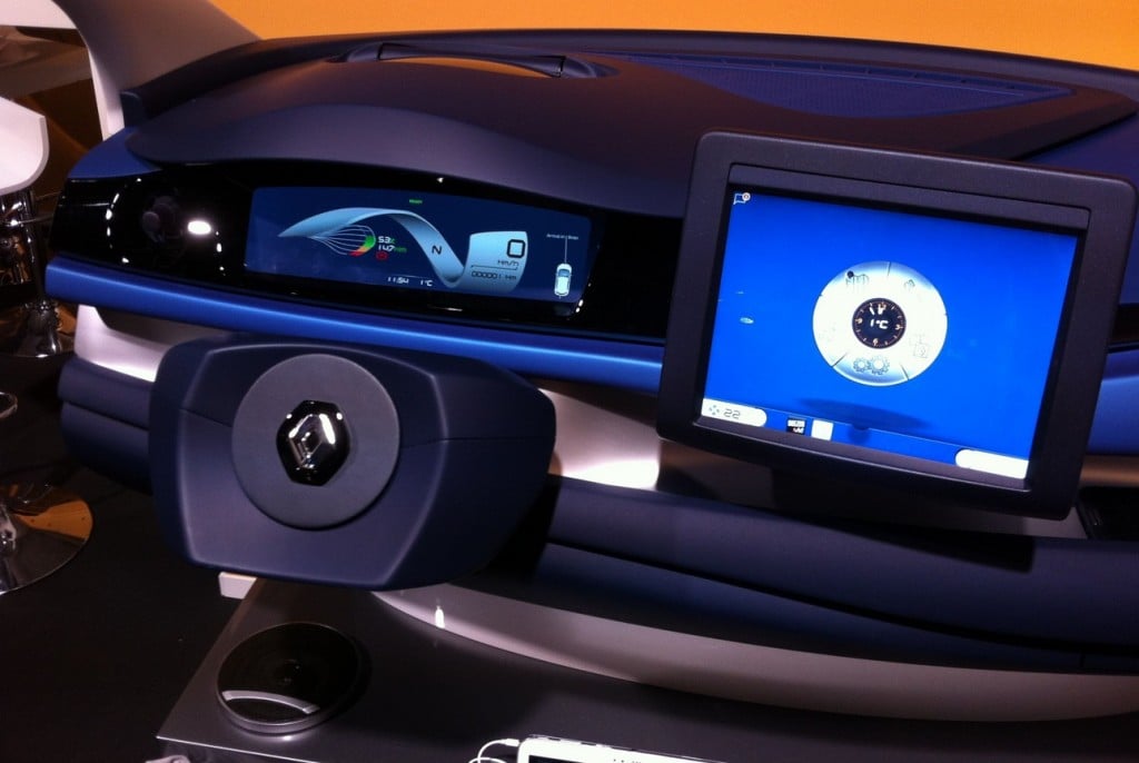 Le prototype Renault avec un écran 8 pouces.